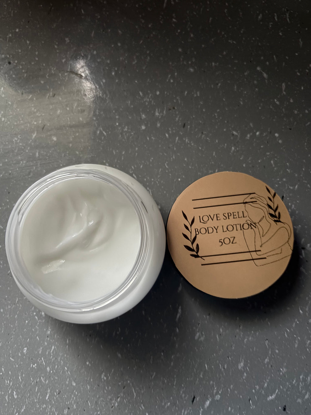 Love spell body lotion